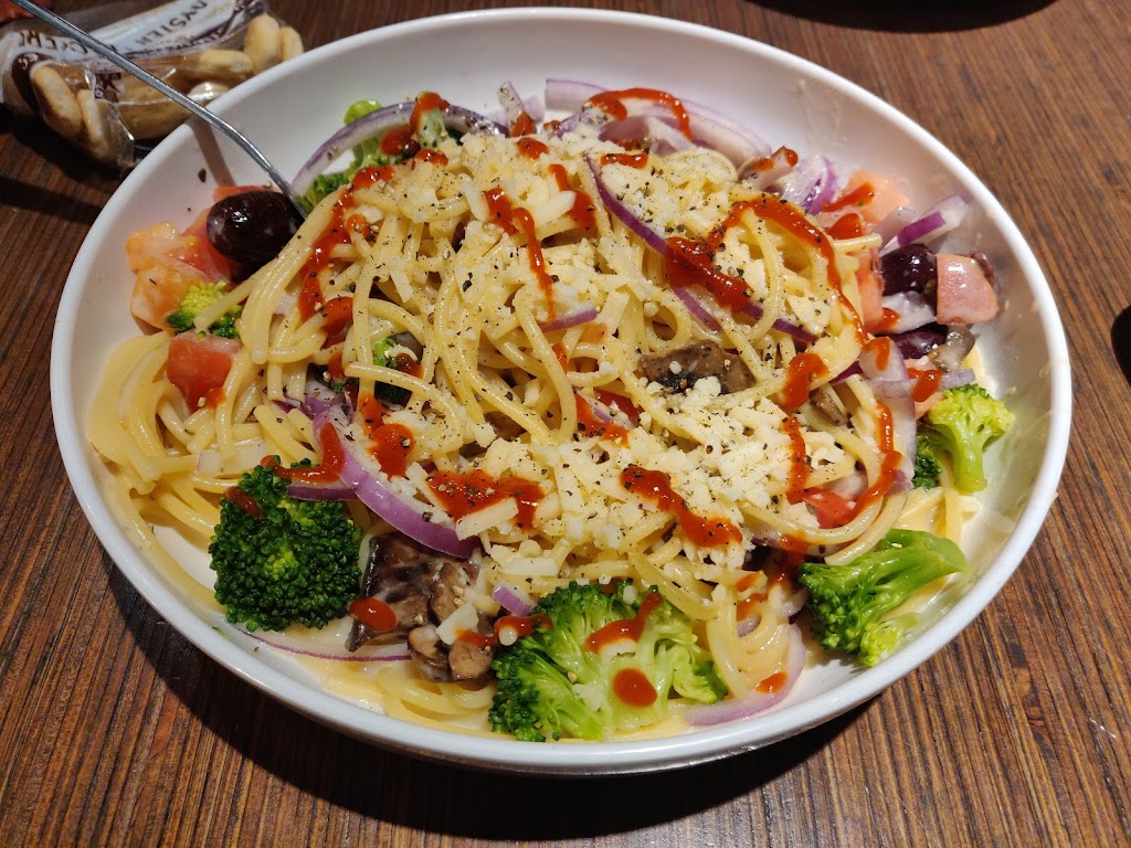 Noodles and Company | 2812 Prairie Lakes Dr, Sun Prairie, WI 53590, USA | Phone: (608) 318-2221