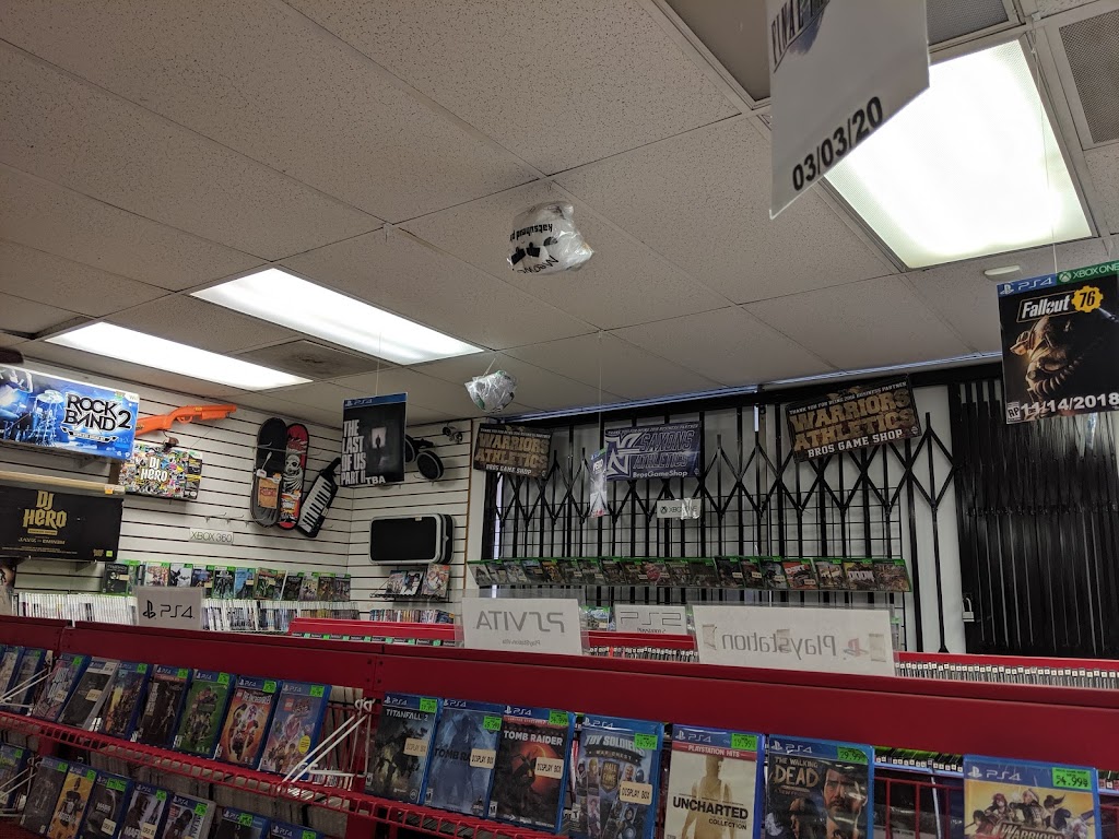 Bros Game Shop - store  | Photo 6 of 10 | Address: 18214 Prairie Ave, Torrance, CA 90504, USA | Phone: (310) 538-3077