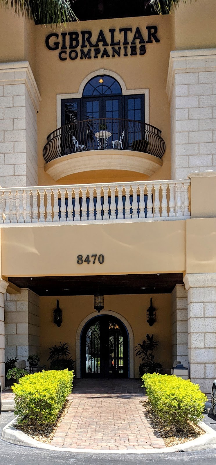 Meg Young, LCSW | 8470 Enterprise Cir Suite 300, Lakewood Ranch, FL 34202, USA | Phone: (941) 462-4807