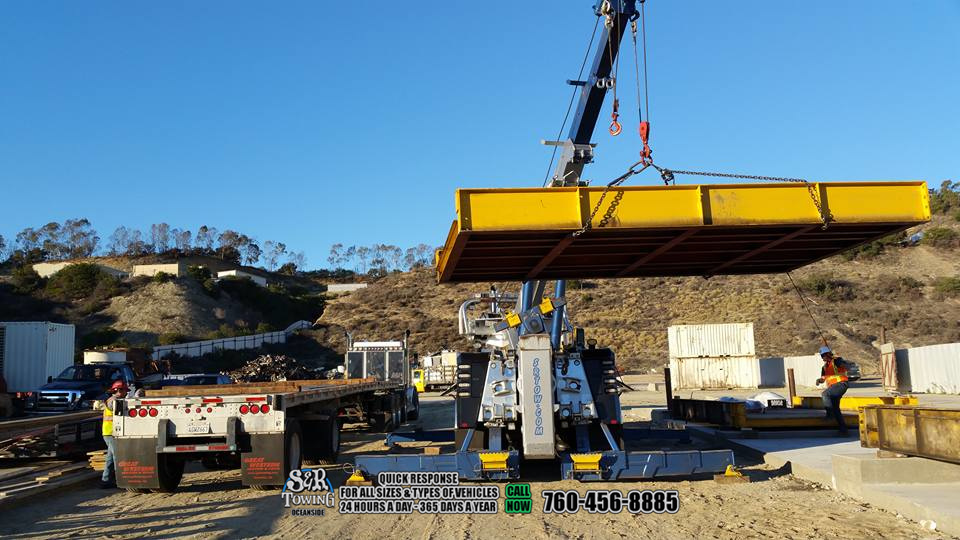 S & R Towing Inc. - Oceanside | 1060 Airport Rd, Oceanside, CA 92058, USA | Phone: (760) 456-8885