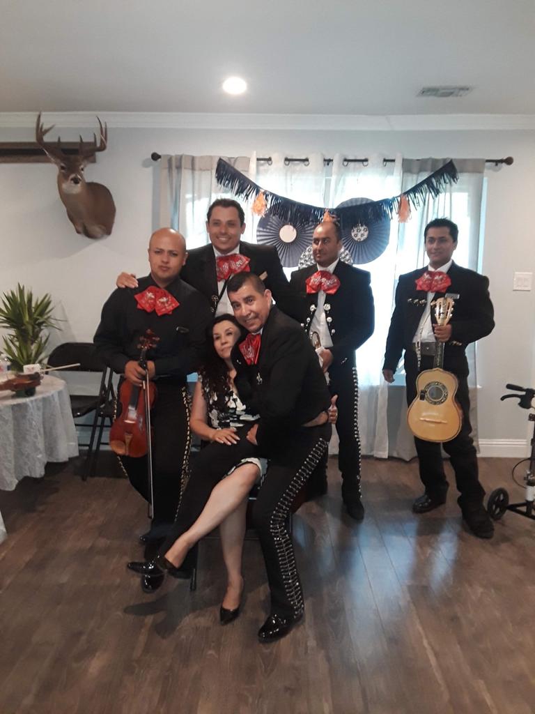 Mariachi Sol de mi Tierra | 3525 Country Square Dr Apt U104, Carrollton, TX 75006, USA | Phone: (214) 650-9694