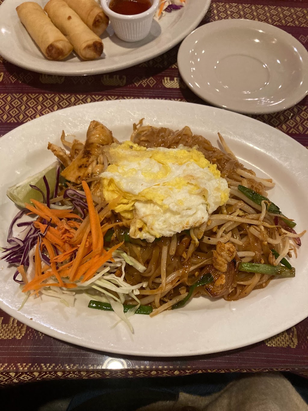 Sweet Basil Thai Cuisine | 977 Melbourne Rd, Hurst, TX 76053, USA | Phone: (817) 284-1234