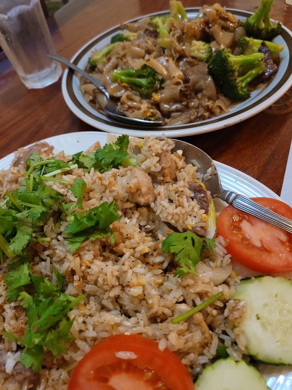 Thai Taste Restaurant | 2328 Fletcher Dr, Los Angeles, CA 90039, USA | Phone: (323) 666-2464