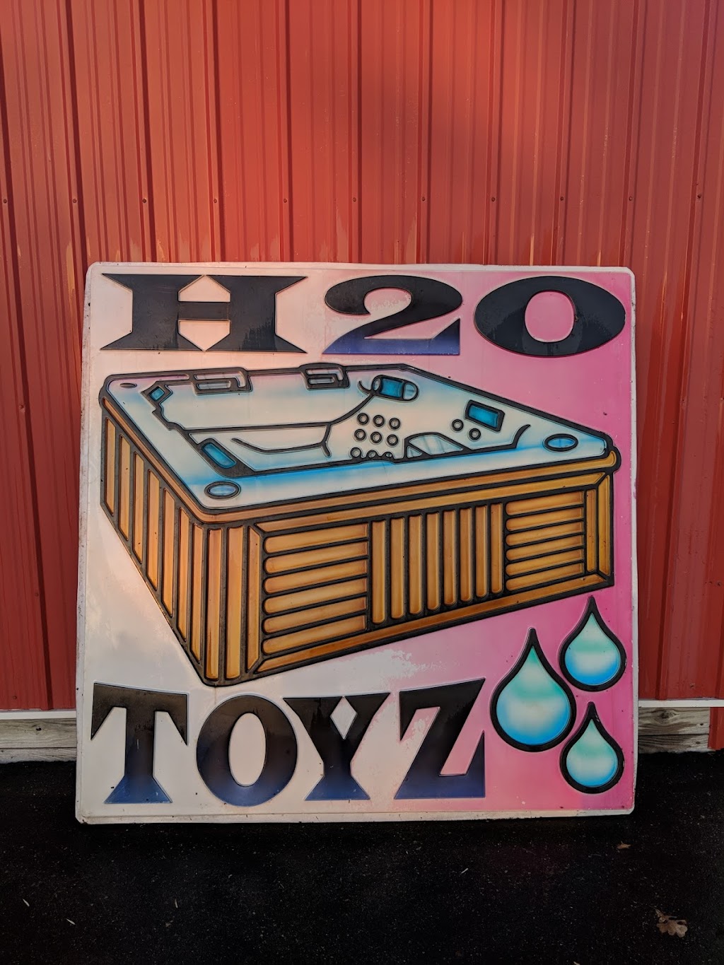 H2o toyz pool & spa | 104 Red Wing Ave S, Red Wing, MN 55066, USA | Phone: (651) 900-9221