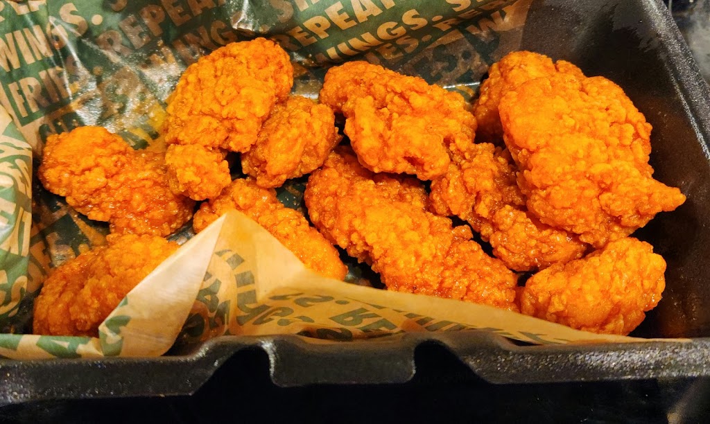 Wingstop | 12568 Broadway St Ste 170, Pearland, TX 77584, USA | Phone: (346) 384-9464