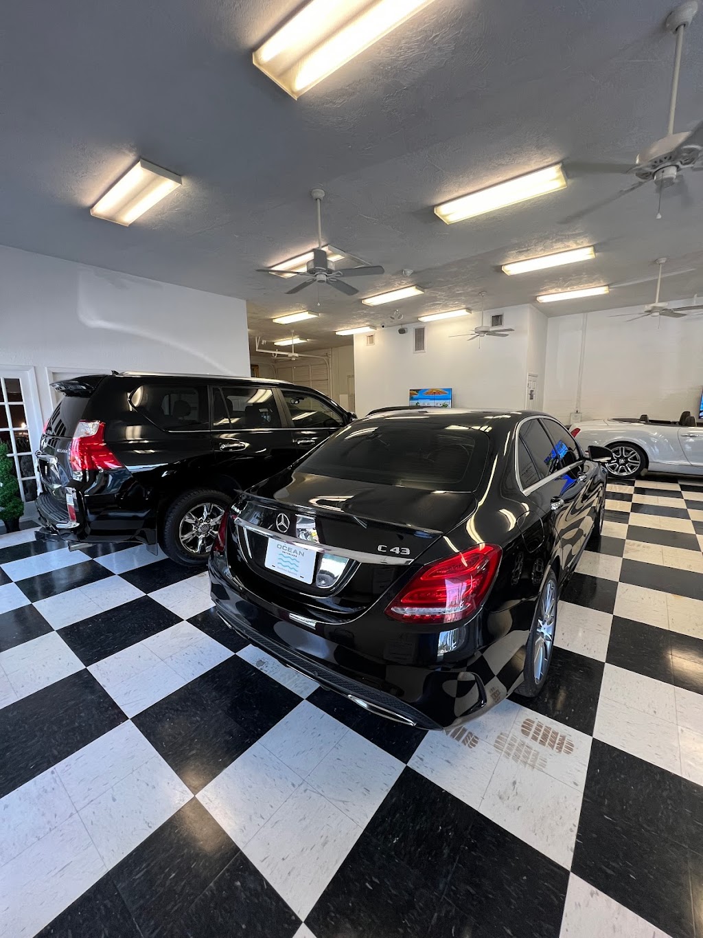 Ocean Motorcars - Clearwater | 1509 Clearwater Largo Rd, Largo, FL 33770 | Phone: (727) 307-4184