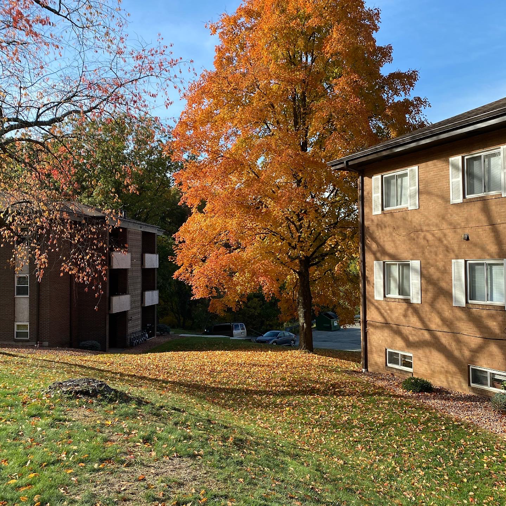 Apartments of Murrysville | 3401 Sardis Rd, Murrysville, PA 15668, USA | Phone: (724) 325-1555