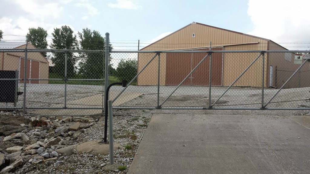 Beaver Lake Storage, LLC | 918 Rock Bluff Rd, Plattsmouth, NE 68048, USA | Phone: (402) 235-2551