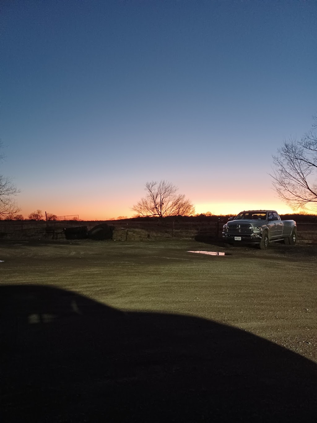 Gravess Trucking | RR 1, Haskell, OK 74436, USA | Phone: (918) 482-5265