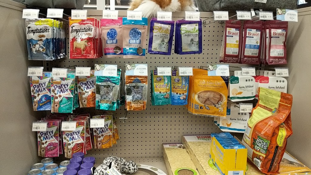 Pet Pantry Warehouse | 1191 E Putnam Ave, Riverside, CT 06878, USA | Phone: (203) 344-9295