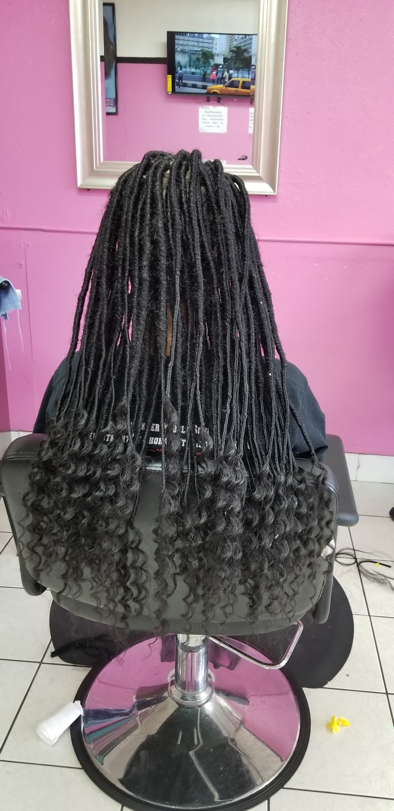 Amy Fields African Hair Braiding | 9208 E R L Thornton Fwy Suite 201B, Dallas, TX 75228, USA | Phone: (469) 360-2593
