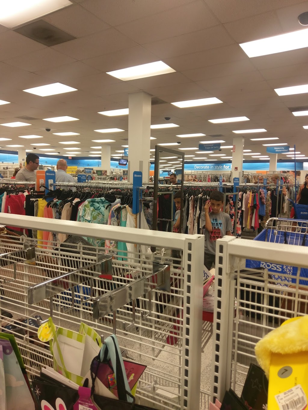 Ross Dress for Less | 7795 W Flagler St, Miami, FL 33144, USA | Phone: (305) 264-1203