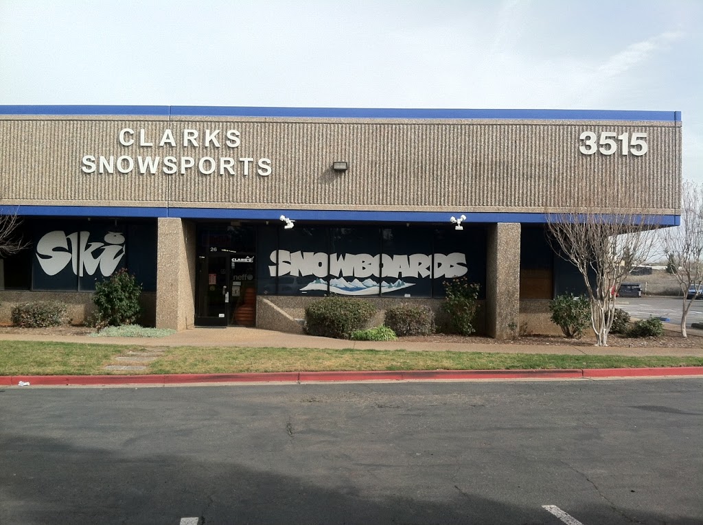 Clarks Snow Sports Rancho Cordova | 3515 Sunrise Blvd #26, Rancho Cordova, CA 95742, USA | Phone: (916) 852-7735