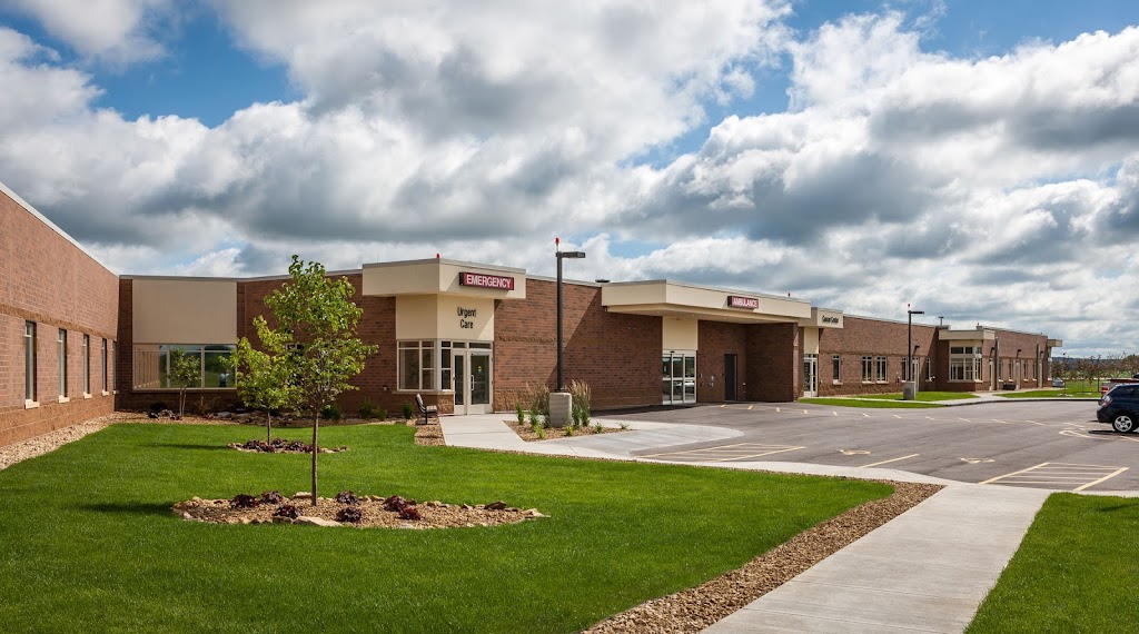 Osceola Medical Center: Emergency Room | 2600 65th Ave, Osceola, WI 54020, USA | Phone: (715) 294-2111