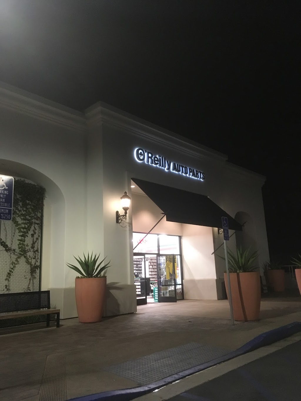 OReilly Auto Parts | 400 Camino De Estrella, San Clemente, CA 92672, USA | Phone: (949) 240-9195