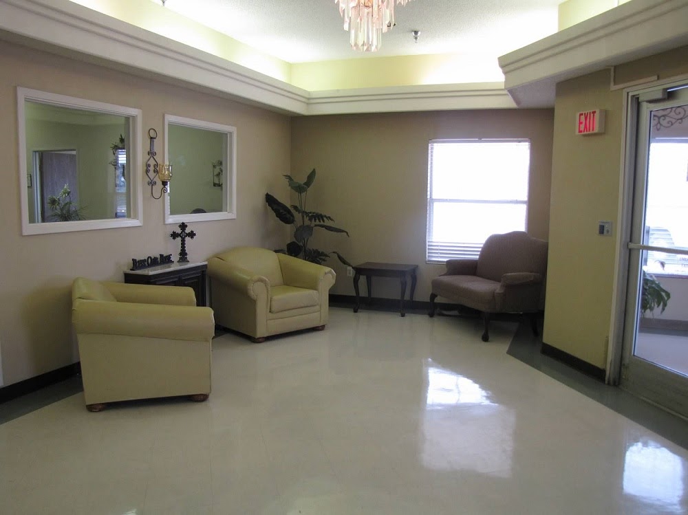 Regency Manor Nursing & Rehabilitation | 1615 11th St, Floresville, TX 78114, USA | Phone: (830) 216-7090
