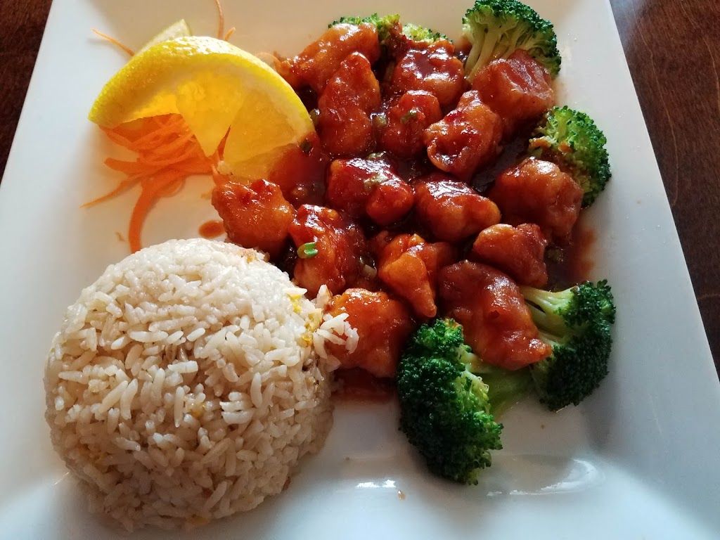 Asian Bistro | Photo 7 of 10 | Address: 1318 S Main St, Wake Forest, NC 27587, USA | Phone: (919) 435-8880