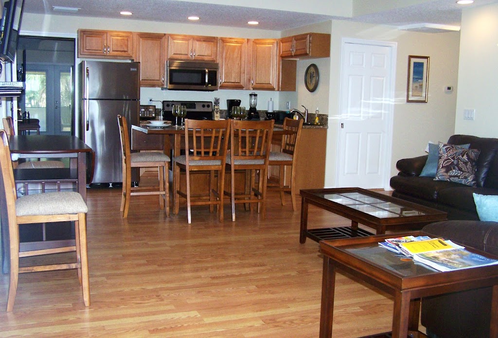 Bits of Paradise Ranch | 8200 Ibis St, Sarasota, FL 34241, USA | Phone: (941) 312-2110