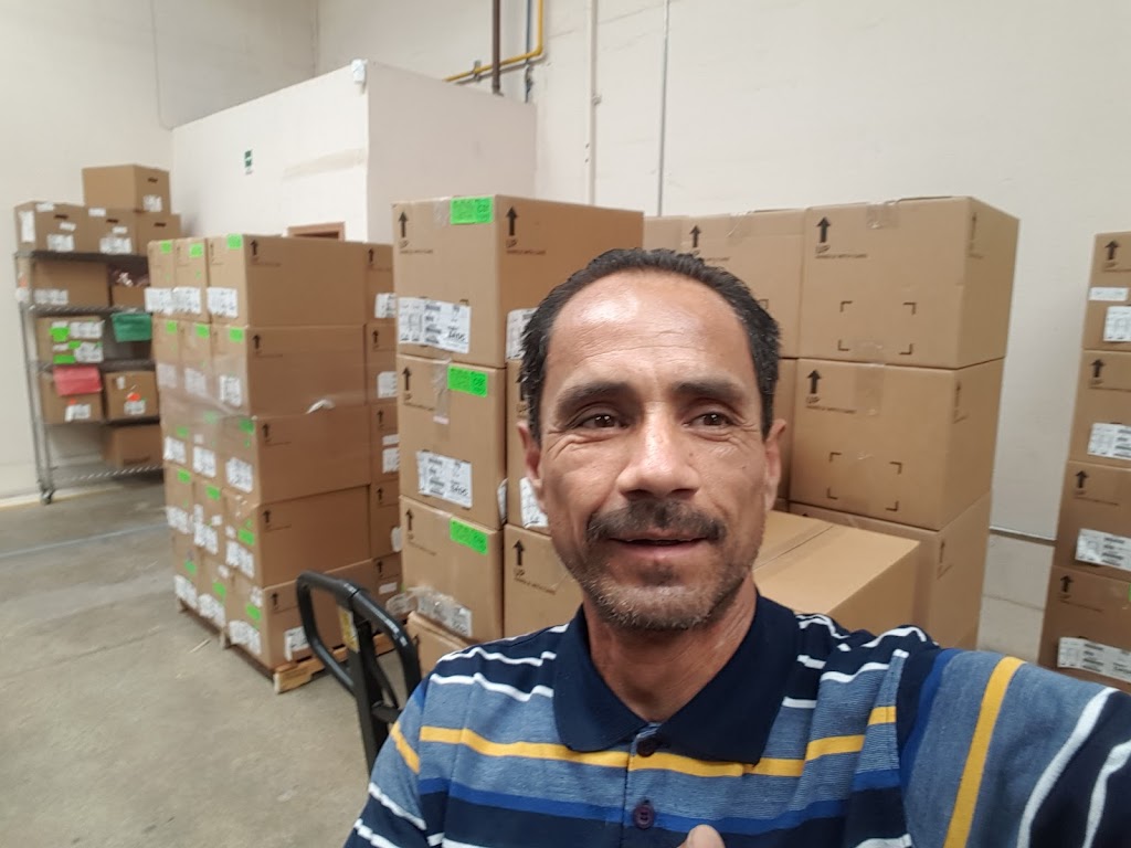 Artesanías Paso del Norte | Centro de Negocios Akbal, Hermanos Escobar 6026, Int. 5, Partido Romero, Omega, 32320 Cd Juárez, Chih., Mexico | Phone: 656 627 1406