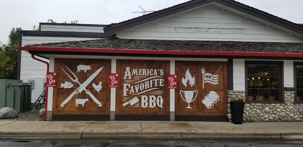 Famous Daves Bar-B-Que | 14601 MN-7, Minnetonka, MN 55345, USA | Phone: (952) 933-9600