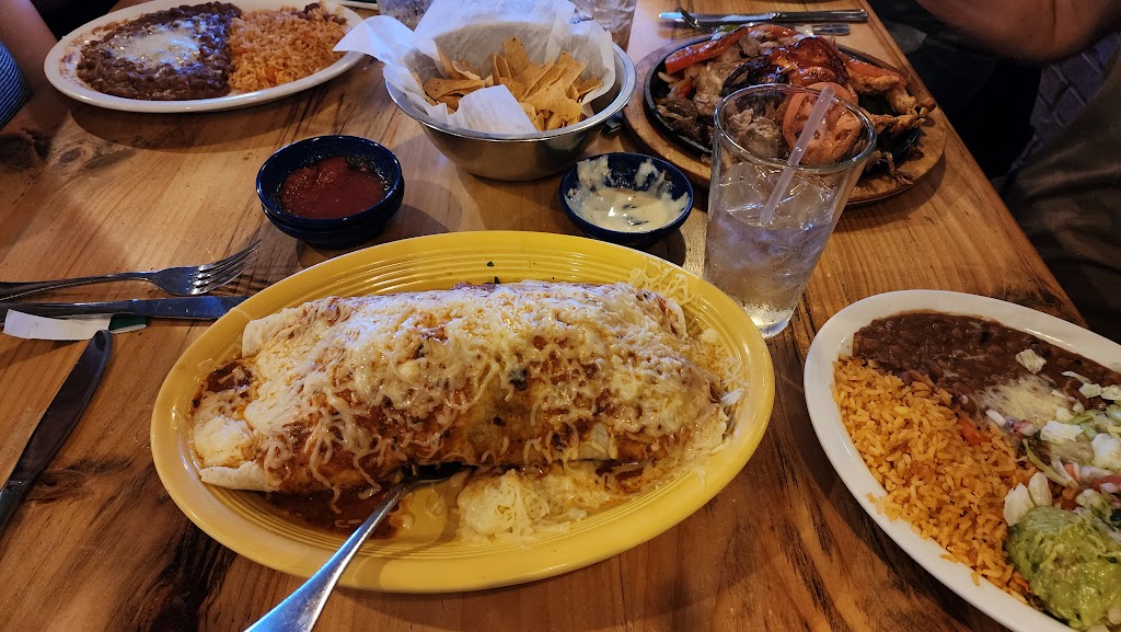 Totopos Mexican Restaurant | 55 E Paulding Dr, Dallas, GA 30157, USA | Phone: (770) 443-3070