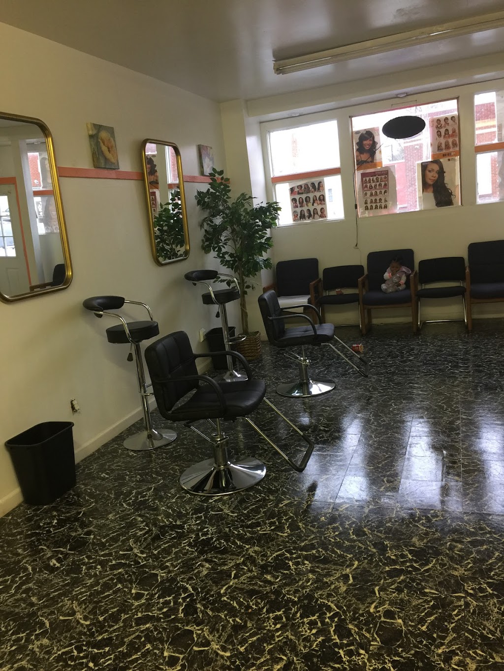 Magic Touch hair salon | 2403, 108D Quail St, Albany, NY 12206, USA | Phone: (518) 526-6417