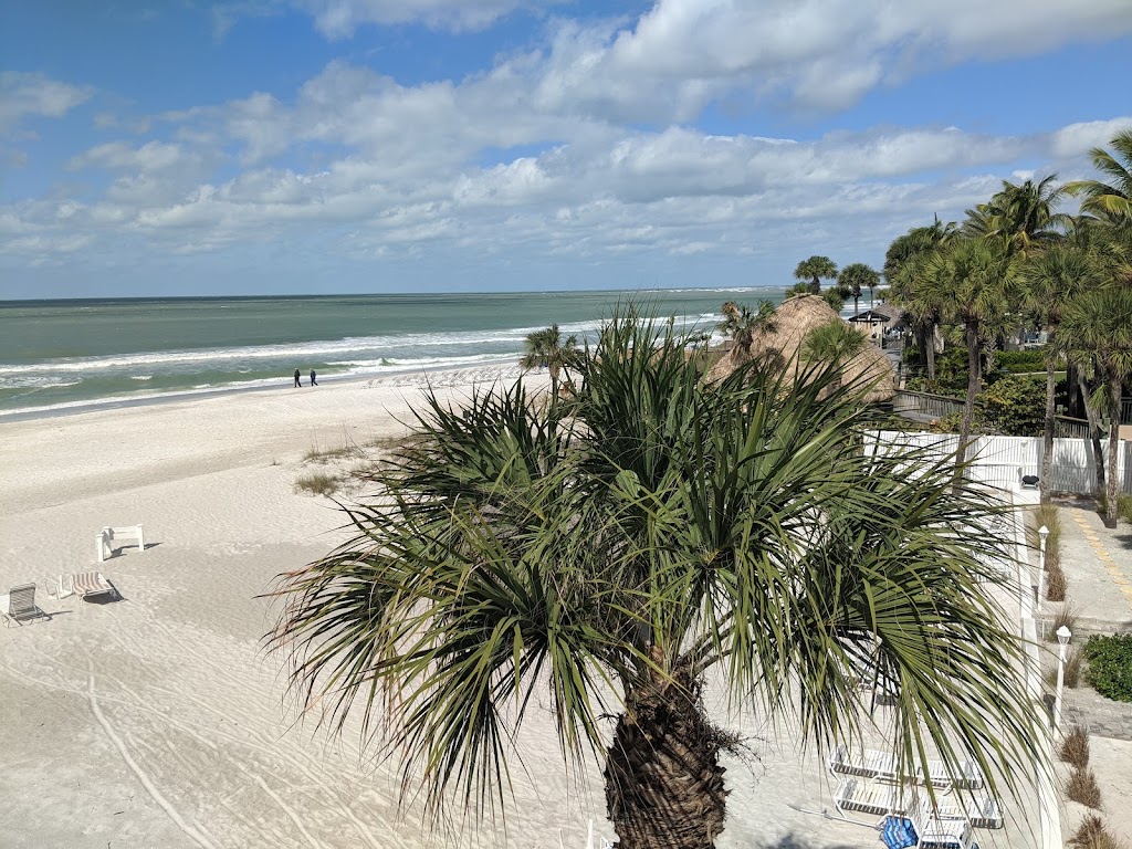 Sandcastle Resort at Lido Beach | 1540 Benjamin Franklin Dr, Sarasota, FL 34236 | Phone: (941) 388-2181