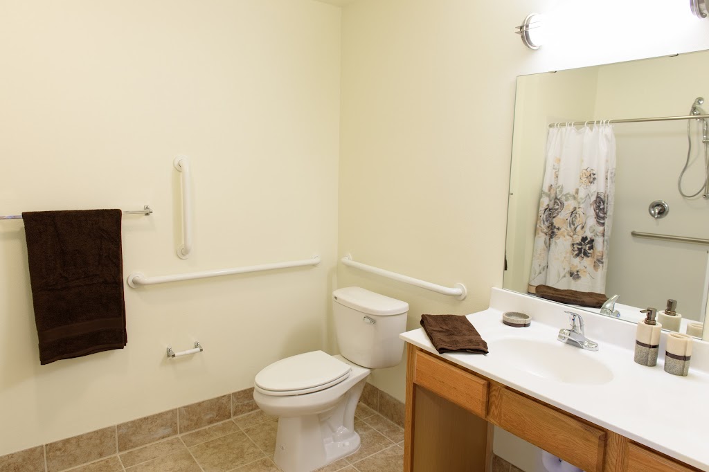 Harbor Town Senior Residence | 7120 Lighthouse Way, Perrysburg, OH 43551, USA | Phone: (567) 336-6008