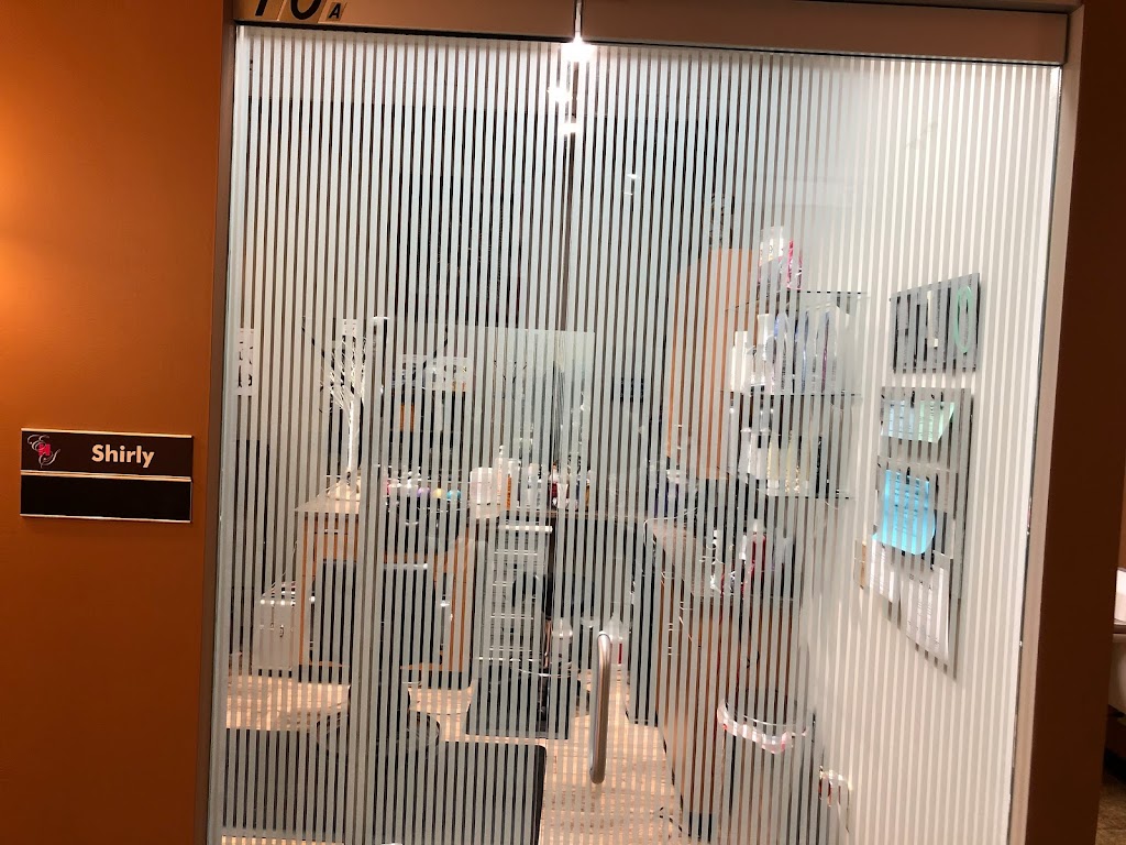 Fun Easy Hair By Shirly Calderon | 8343 W 135th St #10a, Overland Park, KS 66223, USA | Phone: (816) 728-8519