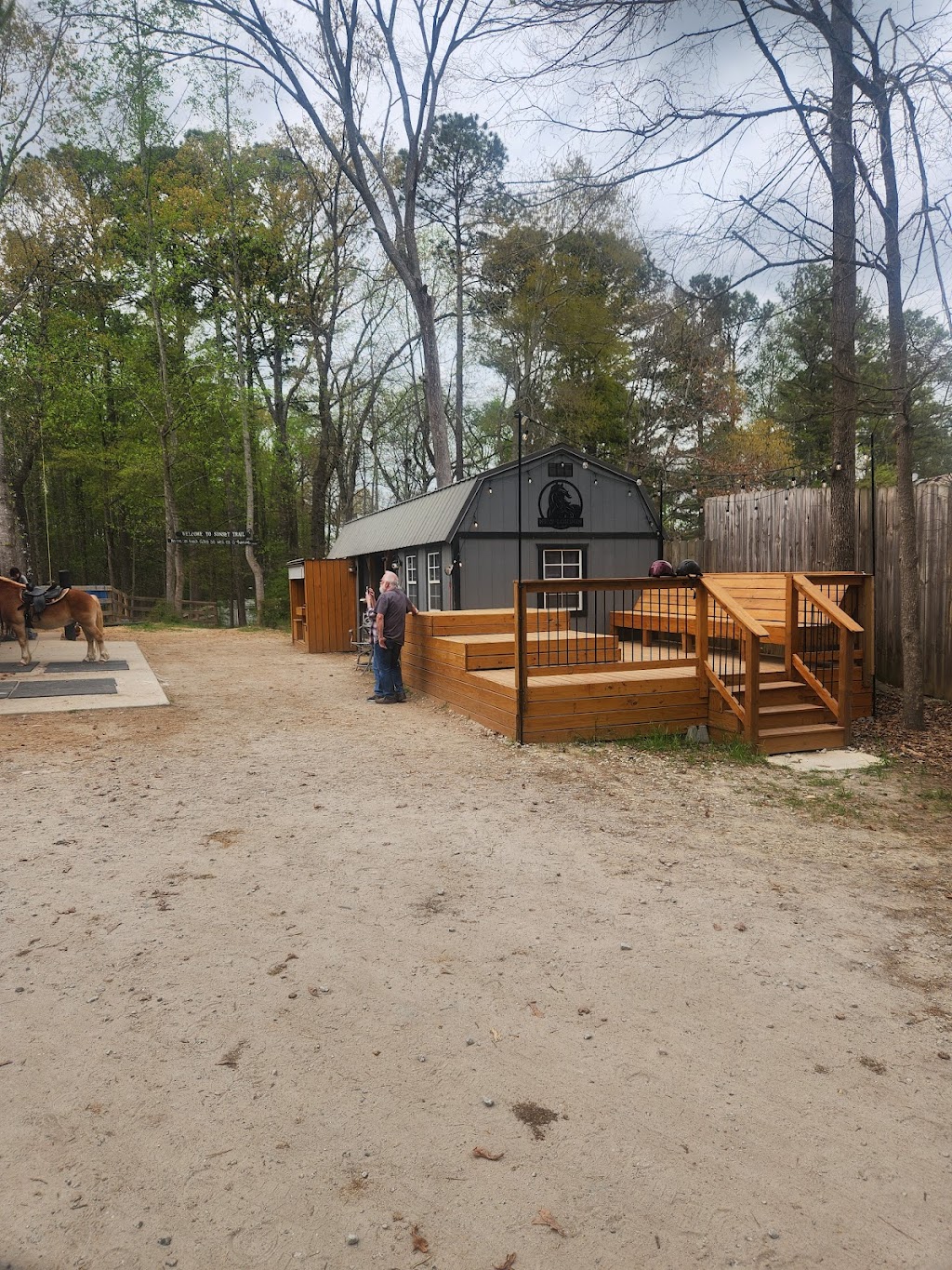 New London Farm | 3935 Lee Rd, Snellville, GA 30039, USA | Phone: (404) 849-9305