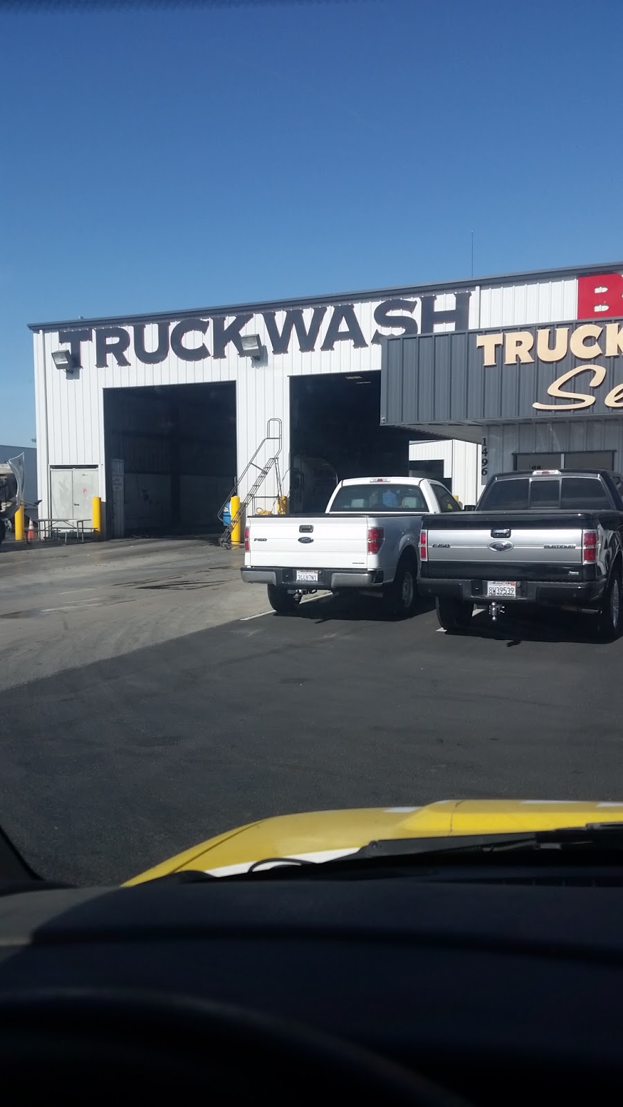 Burns Truck & Trailer Services | 1496 Santos Ave, Ripon, CA 95366, USA | Phone: (209) 599-2662