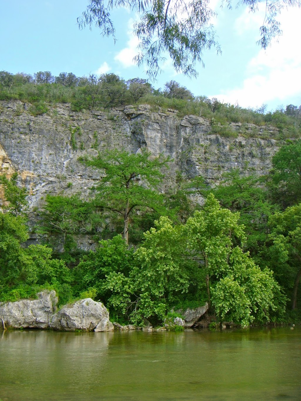 KL Ranch Camp ~ On The River | 5455 River Rd, New Braunfels, TX 78132, USA | Phone: (830) 625-1177