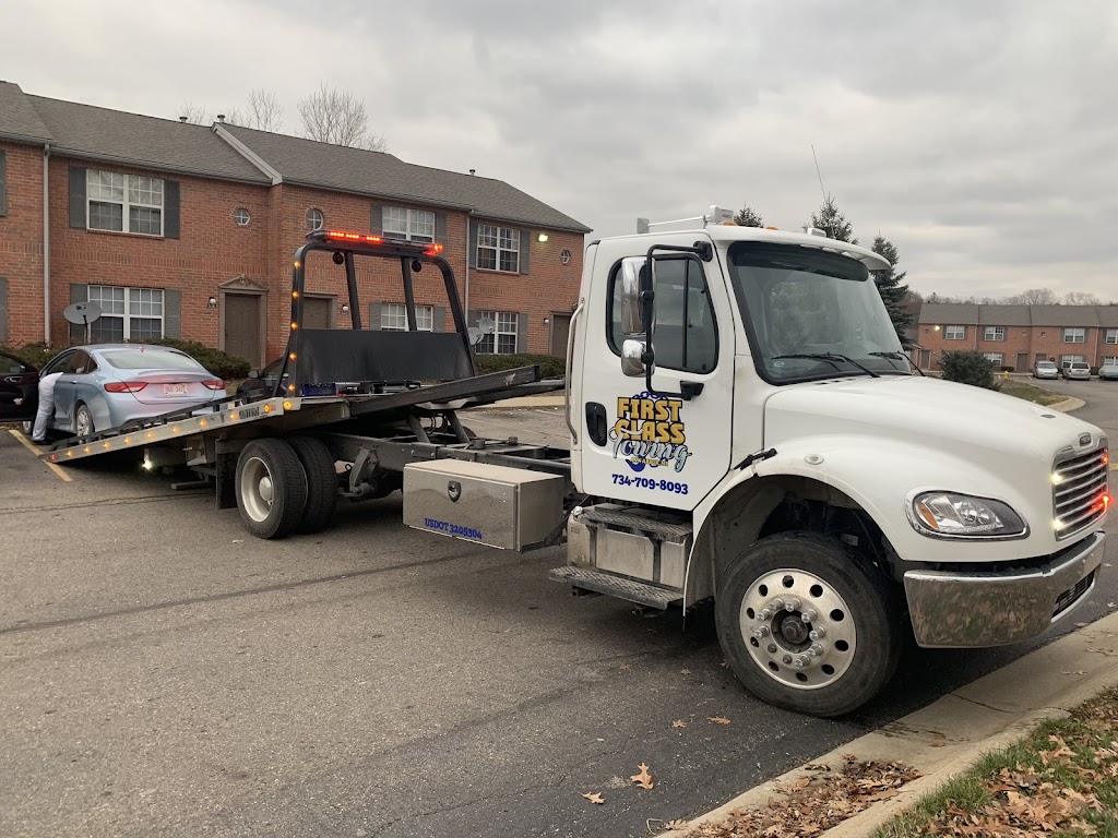 First Class Towing & Recovery | 3127 S Wagner Rd, Ann Arbor, MI 48103, USA | Phone: (734) 475-8895