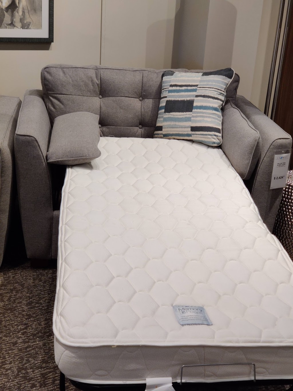 La-Z-Boy Home Furnishings & Décor | 4829 S Baldwin Rd, Lake Orion, MI 48359, USA | Phone: (248) 639-2212