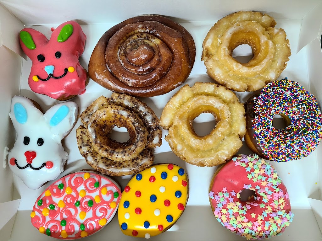 Greenville Donuts | 9701 Wesley St #201, Greenville, TX 75402, USA | Phone: (903) 455-6000