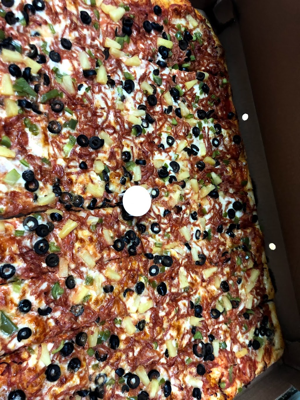 Armandos Pizza - LaSalle - Takeout & Delivery | 6146 Malden Rd, Windsor, ON N9H 1S8, Canada | Phone: (519) 734-1239