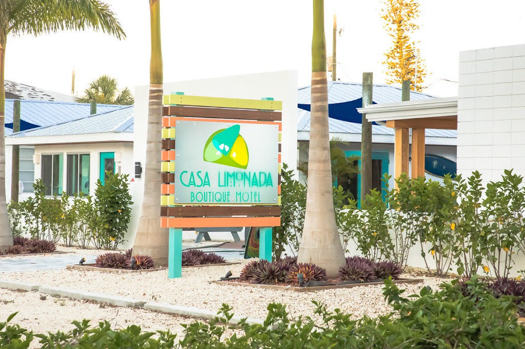 Casa Limonada Boutique Motel | 138 Garfield Dr, Sarasota, FL 34236, USA | Phone: (941) 388-2590