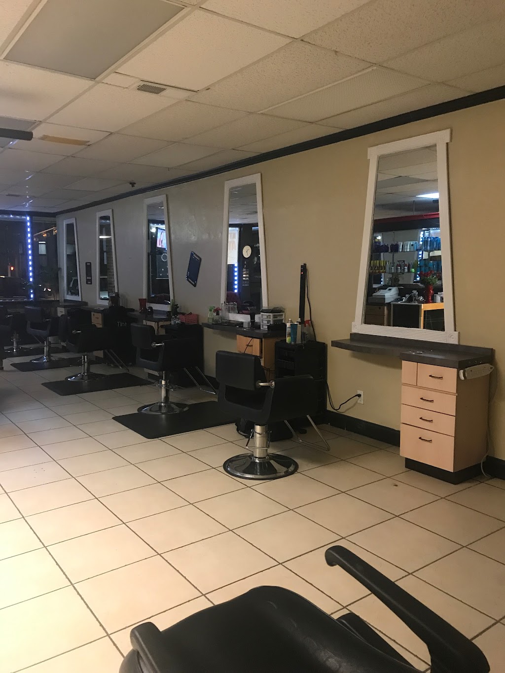 hairmony salon | 1402 Northwest Hwy, Garland, TX 75041, USA | Phone: (214) 484-4702