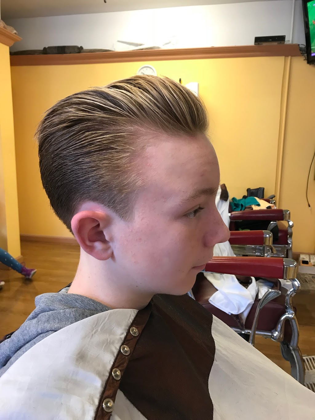 Sals Barber Shop | 102 Main St, Irvington, NY 10533, USA | Phone: (914) 693-4800