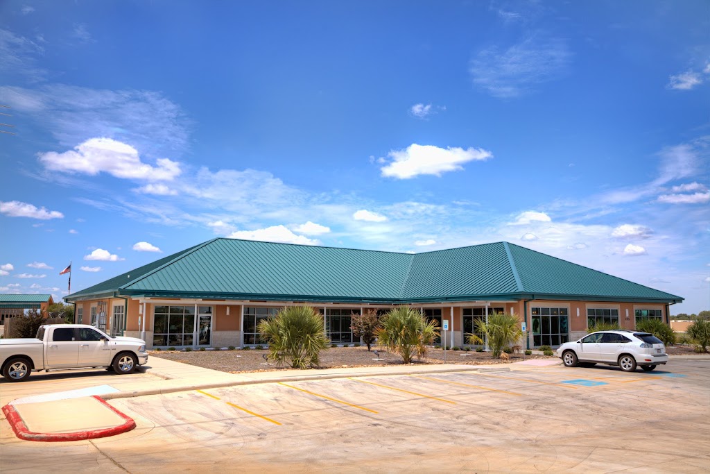 Frederick W. Krause, M.D. | 495 10th St #104, Floresville, TX 78114, USA | Phone: (830) 393-0235