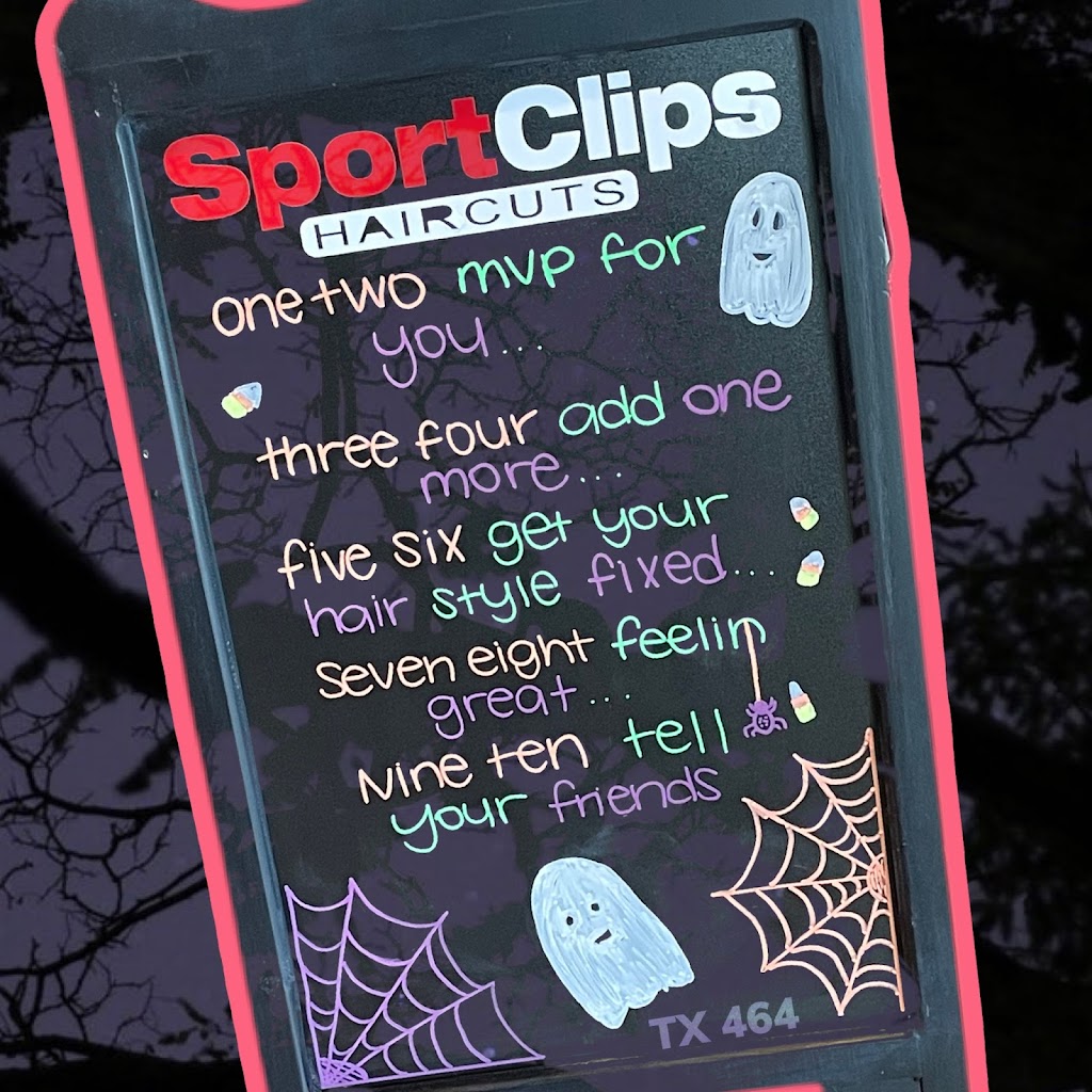 Sport Clips Haircuts of Clifford Street | 9400 Clifford St Suite #120, Fort Worth, TX 76108, USA | Phone: (682) 708-5252