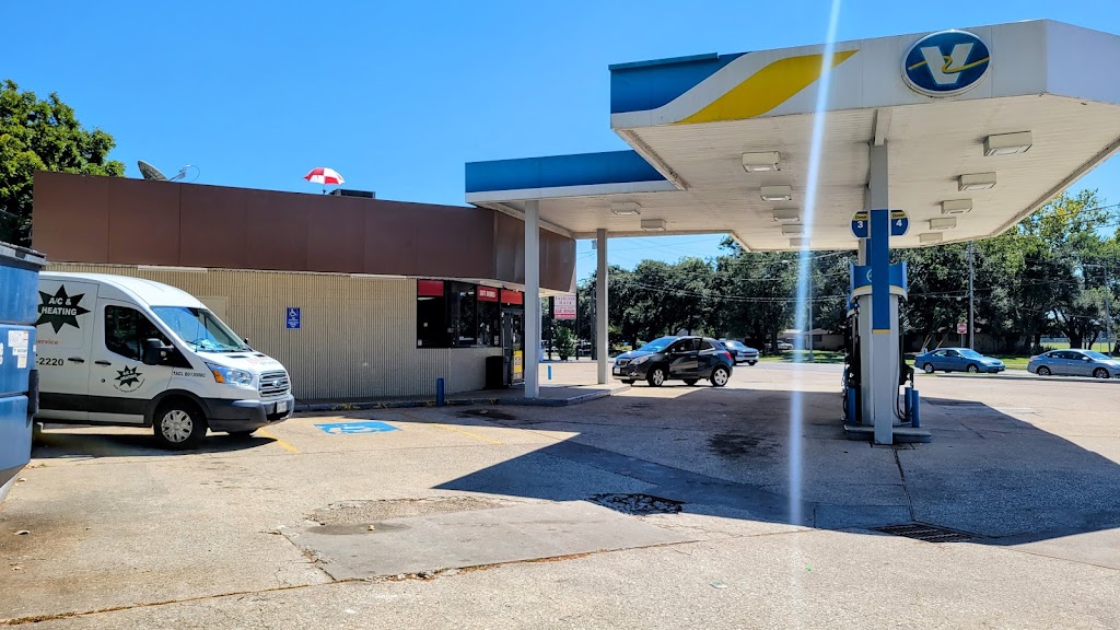 Valero | 101 E Walker St, League City, TX 77573, USA | Phone: (210) 345-2000