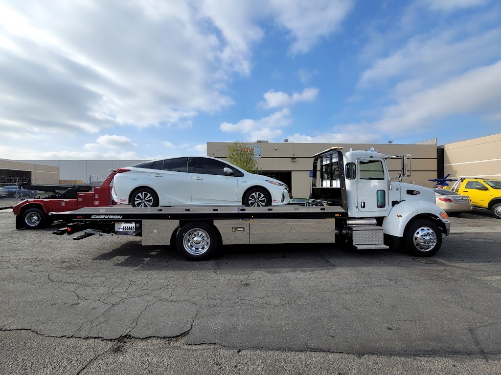 Southern California Tow Equipment | 1334 N Knollwood Cir, Anaheim, CA 92801, USA | Phone: (714) 340-1015