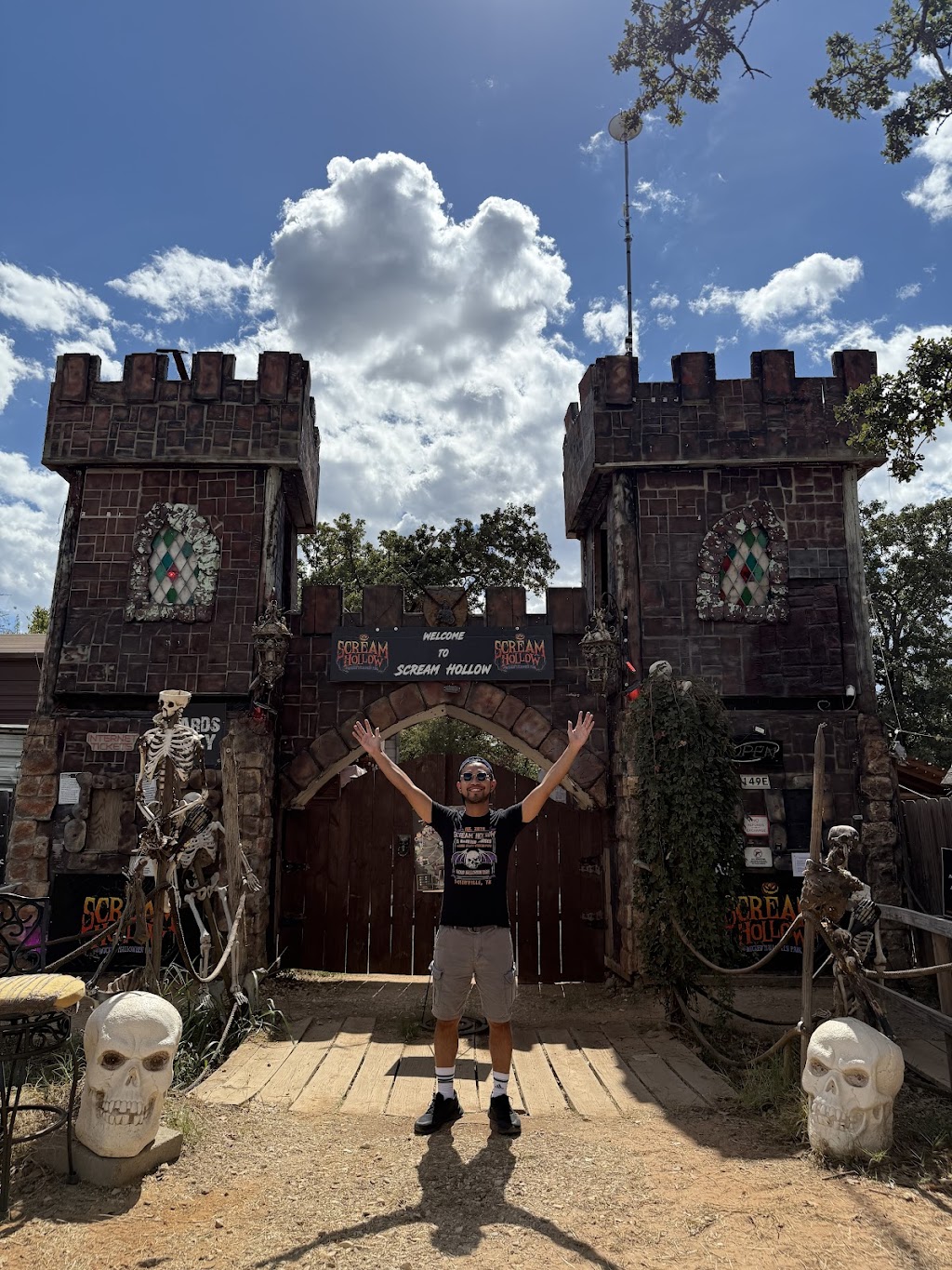 Scream Hollow | 149 Split Rail Ln, Smithville, TX 78957, USA | Phone: (512) 710-8267