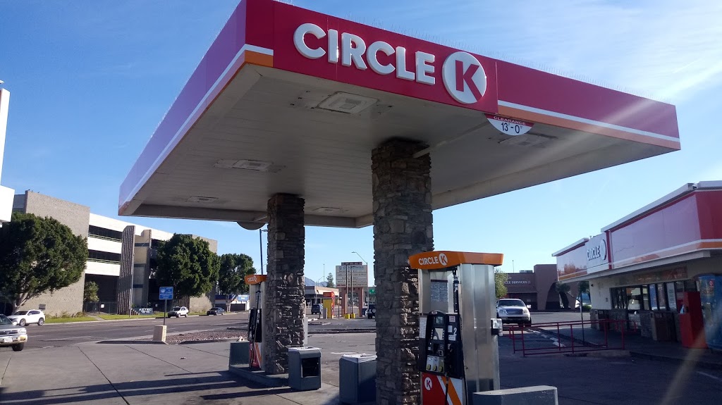 Circle K | 2401 E Indian School Rd, Phoenix, AZ 85016, USA | Phone: (602) 956-8159