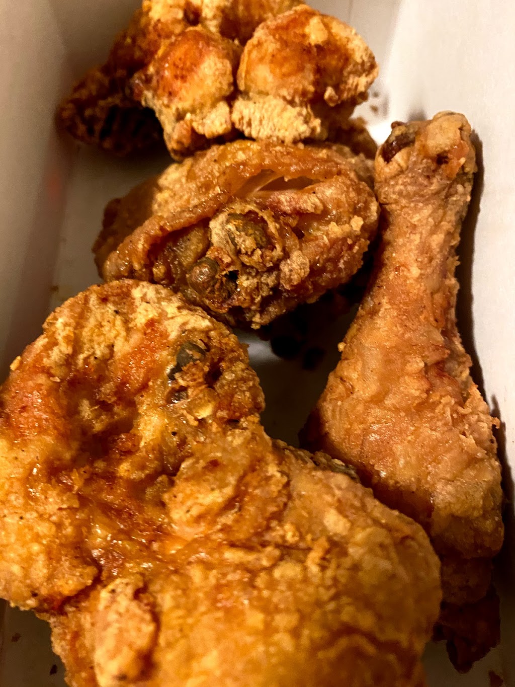 M&Js Family Restaurant | 401 Garrison Rd, Fort Erie, ON L2A 1N2, Canada | Phone: (905) 871-3143