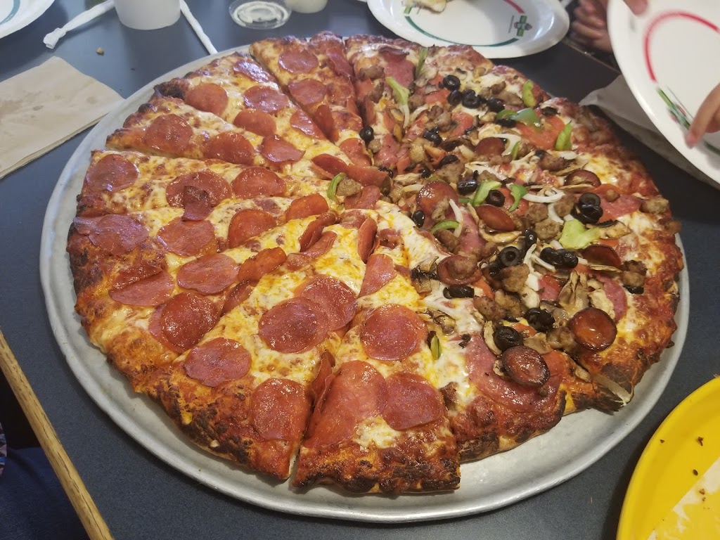 Round Table Pizza | 15960 Hesperian Blvd, San Lorenzo, CA 94580, USA | Phone: (510) 278-6311