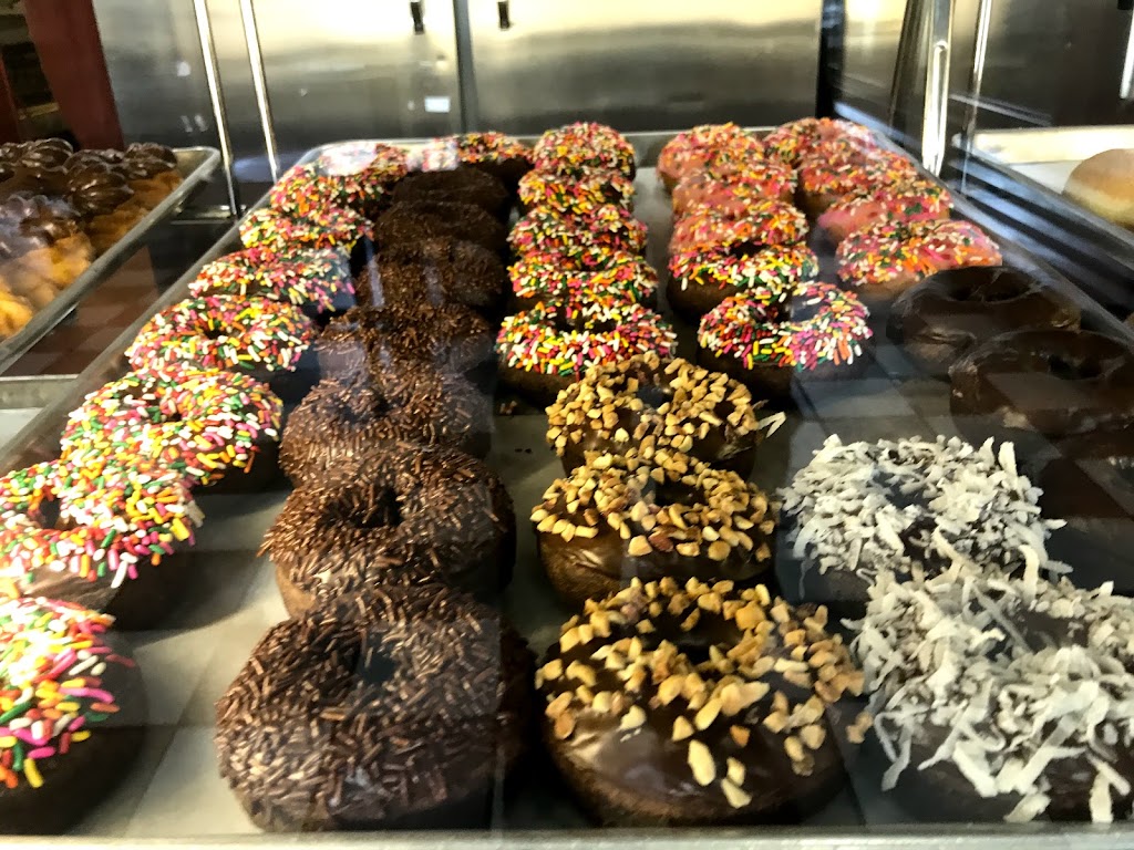 Lees Donuts | 660 Central Ave # B, Alameda, CA 94501, USA | Phone: (510) 521-8019