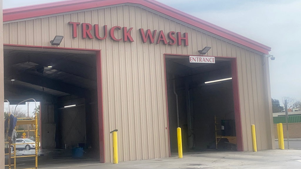 VALLEY TRUCK WASH&RV | 6603 Betty Dr Suite D, Visalia, CA 93291, USA | Phone: (559) 991-6523