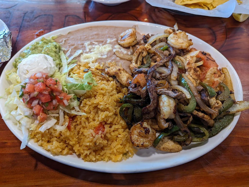 Titos Mexican Restaurant - Berry Farms | 4001 Hughes Crossing Suite 111, Franklin, TN 37064, USA | Phone: (615) 595-2500